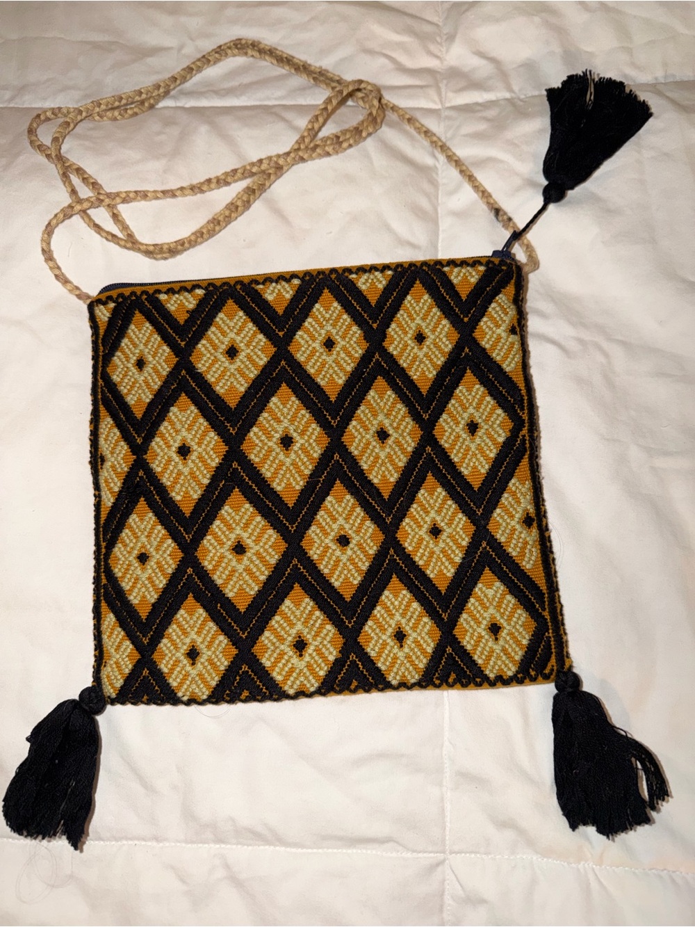 Handwoven Diamond-Pattern Crossbody Bag in Mustard and Black